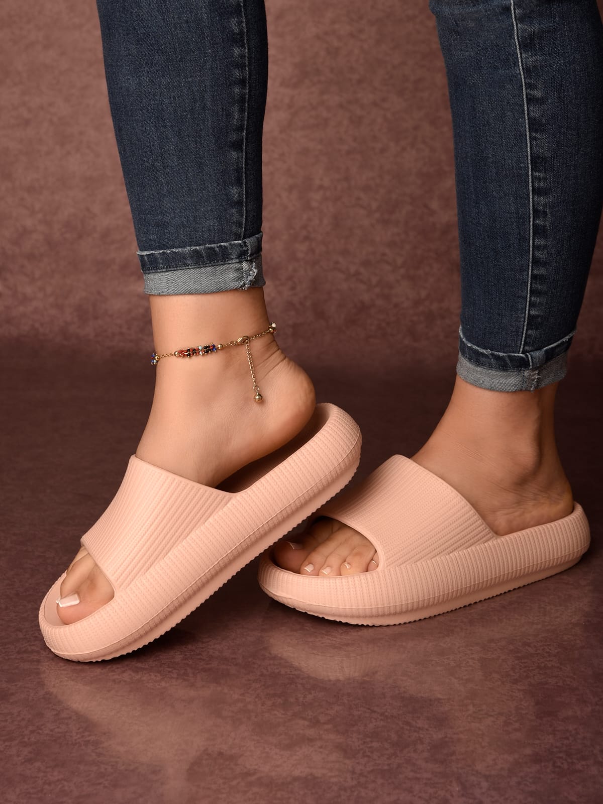 Sandalias Comfort EVA + Medias GRATIS, comodidad, suavidad y descanso para tus pies todos los días.